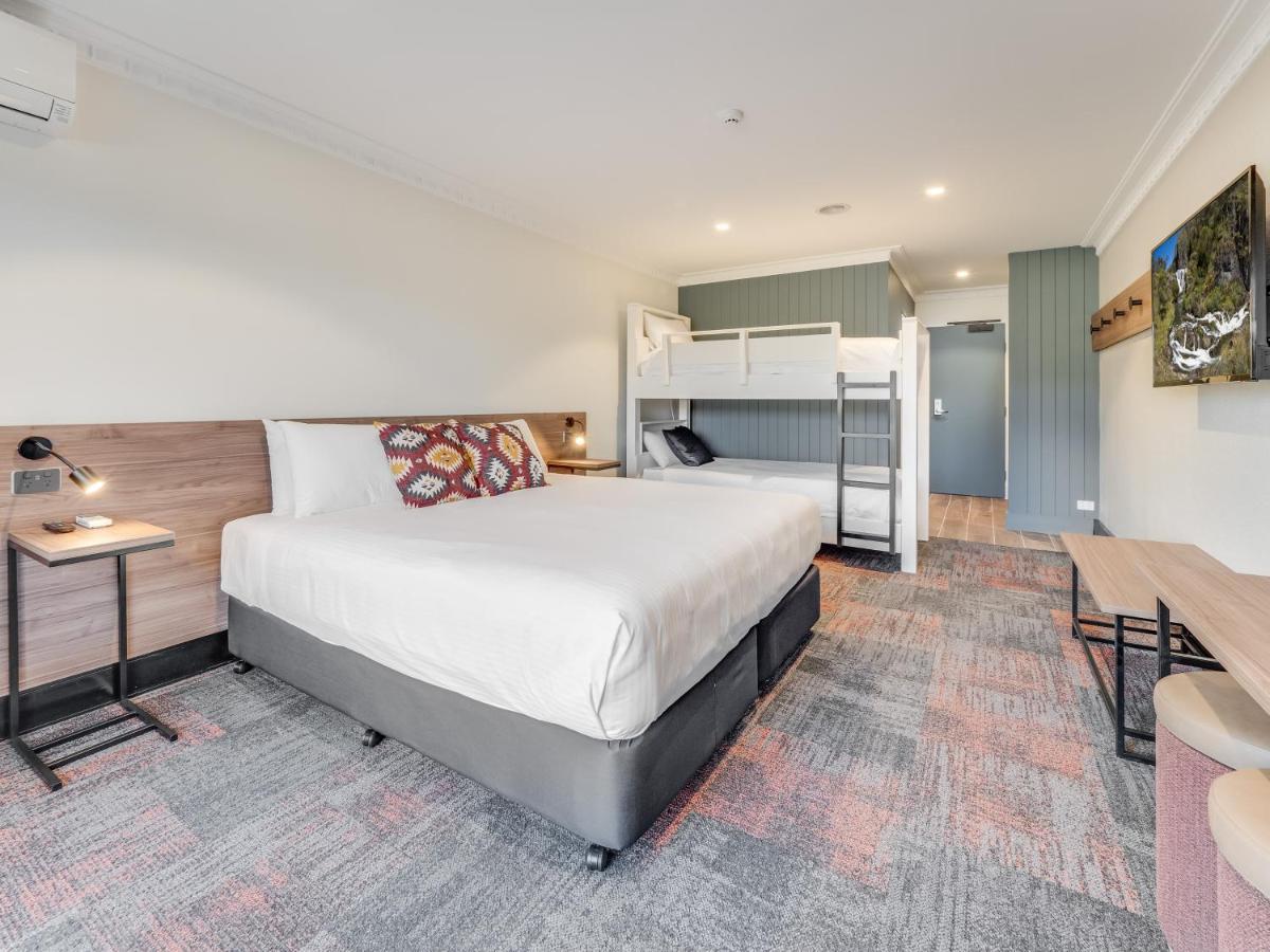 Banjo Paterson Inn Jindabyne Bagian luar foto