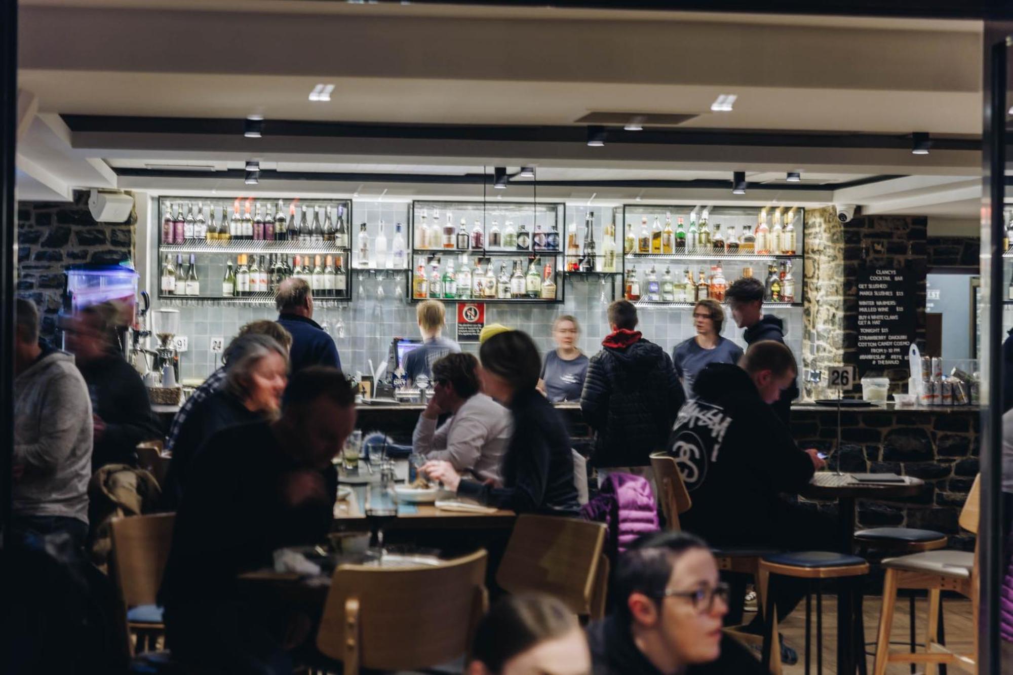 Banjo Paterson Inn Jindabyne Bagian luar foto