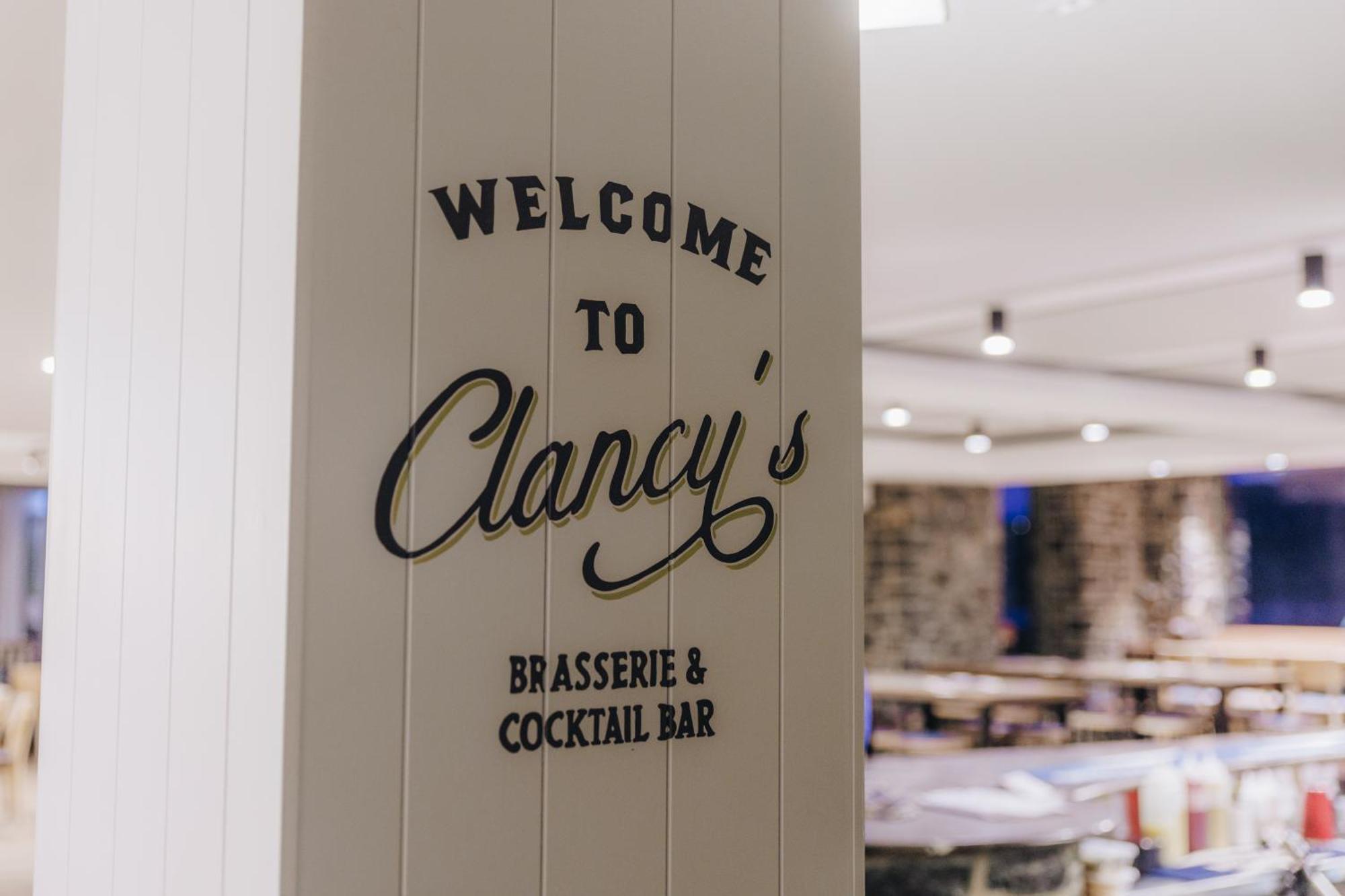 Banjo Paterson Inn Jindabyne Bagian luar foto